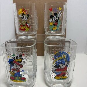 WDW, McDonald’s four parks 2000 Y2K square embossed set of 4 drinking glasses